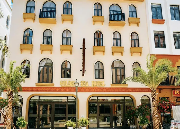 Golden Sea Hotel 3*